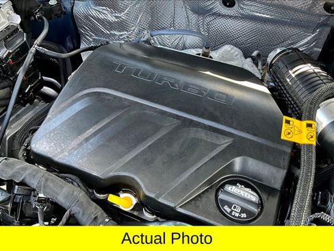 Used 2024 Chevrolet Trax LT w/ Driver Confidence Package image 35