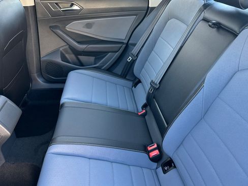 New 2026 Volkswagen Jetta SE image 10