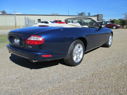 Used 1998 Jaguar XK8 Convertible image 68