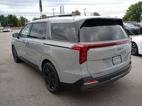 New 2026 Kia Carnival SX w/ SX Dark Edition Package image 5