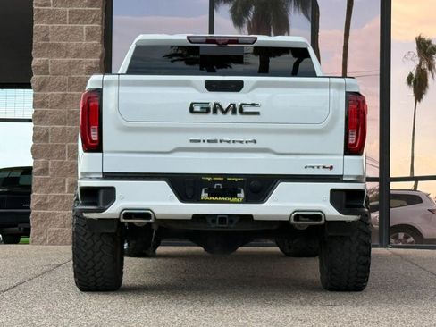 Used 2023 GMC Sierra 1500 AT4 w/ AT4 Premium Package AWD/4WD image 10