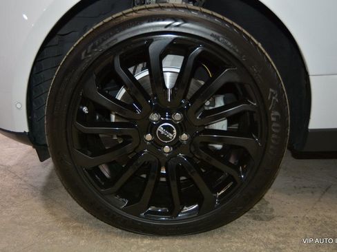 Used 2016 Land Rover Range Rover HSE image 30