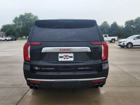 Used 2021 GMC Yukon XL Denali AWD/4WD image 5