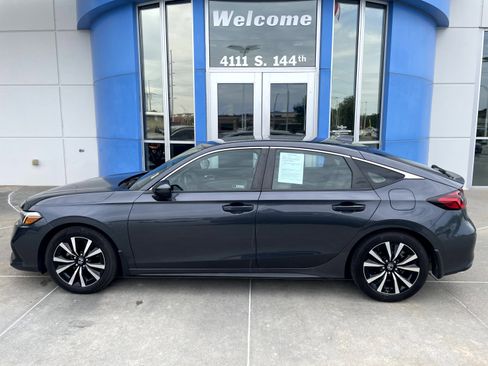 Certified 2023 Honda Civic EX-L image 1
