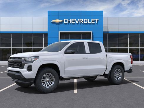 New 2025 Chevrolet Colorado LT w/ Advanced Trailering Package image 2