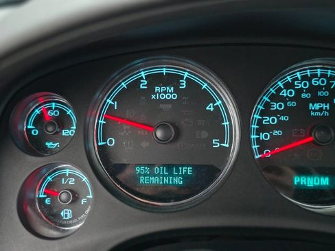 Used 2011 Chevrolet Silverado 3500 LTZ image 26