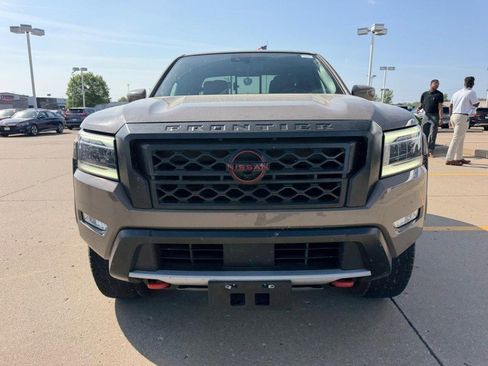 Used 2024 Nissan Frontier PRO-4X w/ Pro Convenience Package image 6