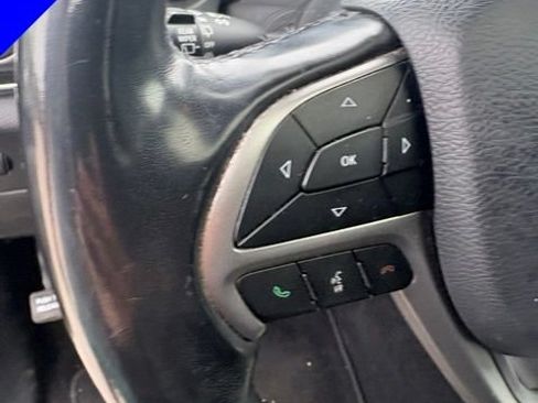 Used 2020 Jeep Grand Cherokee Limited AWD/4WD image 14