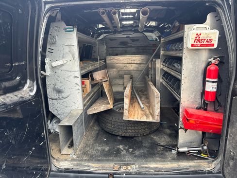 Used 2012 Ford E-350 and Econoline 350 Super Duty w/ PWR Group image 9