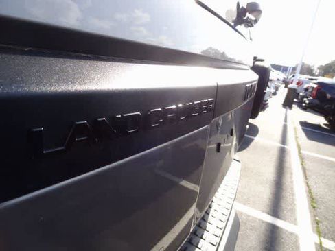 Used 2025 Toyota Land Cruiser 1958 image 8