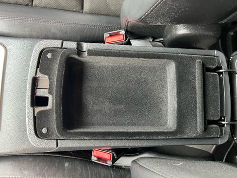 Used 2018 Jeep Grand Cherokee Altitude image 31