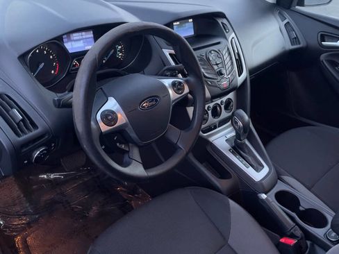 Used 2014 Ford Focus SE image 9