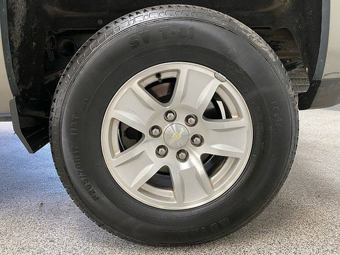 Used 2017 Chevrolet Silverado 1500 LT w/ All Star Edition image 26