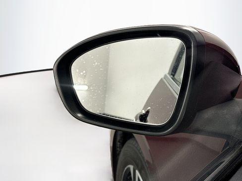 Used 2024 Nissan Sentra SV FWD image 16