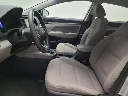 Used 2020 Hyundai Elantra SEL FWD image 17