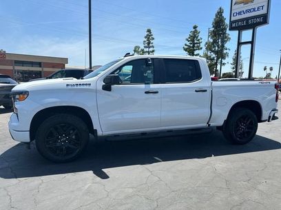 New 2026 Chevrolet Silverado 1500 Custom w/ Turbomax Blackout Package