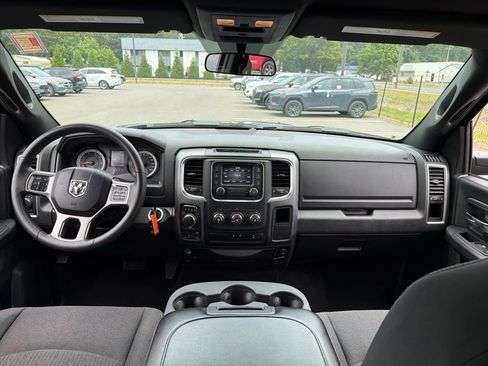 Used 2024 RAM 1500 Classic Warlock AWD/4WD image 8