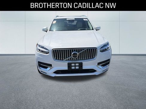 Used 2023 Volvo XC90 B6 Ultimate w/ Protection Package Premier AWD/4WD image 2