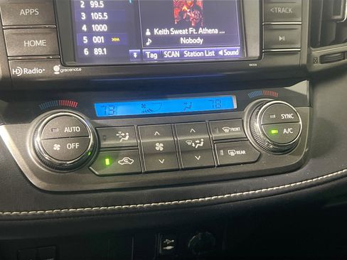Used 2014 Toyota RAV4 XLE FWD image 25