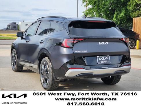 New 2026 Kia Sportage SX FWD image 4