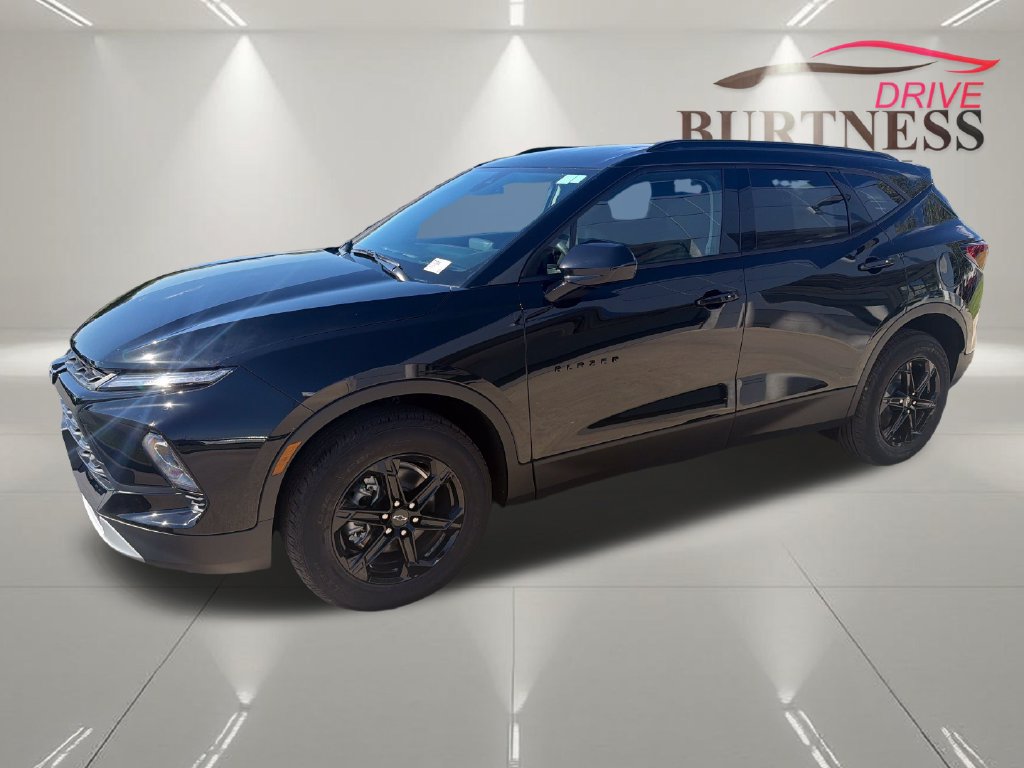 Certified 2026 Chevrolet Blazer LT w/ Convenience Package AWD/4WD image 4