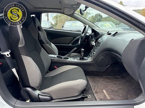Used 2003 Toyota Celica GT image 13