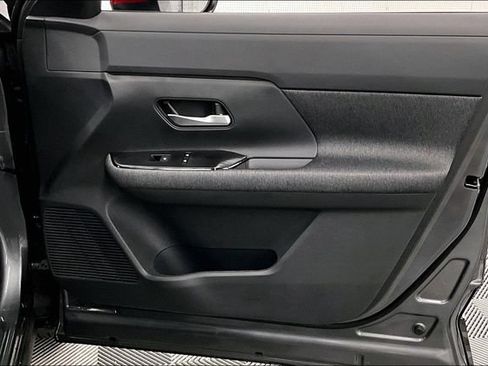 New 2026 Nissan Kicks SV w/ Cold Weather Package FWD image 35