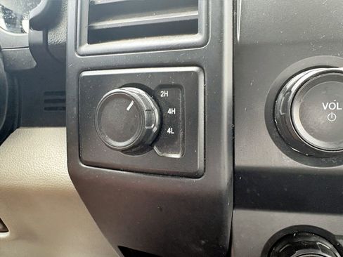 Used 2020 Ford F150 XL w/ Equipment Group 101A Mid image 11