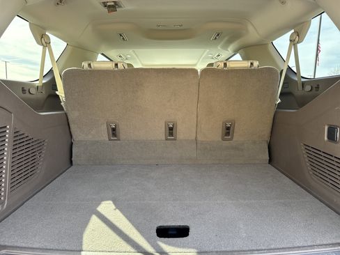 Used 2021 GMC Yukon XL Denali w/ Denali Premium Package image 38