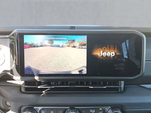 New 2026 Jeep Gladiator Sport S image 20