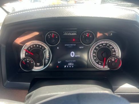 Used 2015 RAM 1500 Sport w/ Black Ram 1500 Sport Group AWD/4WD image 6