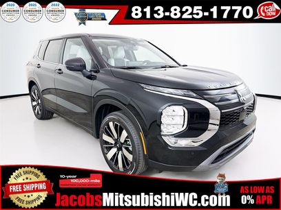 New 2025 Mitsubishi Outlander SE