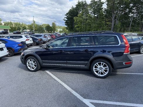 Used 2016 Volvo XC70 T5 Premier w/ Convenience Package AWD/4WD image 7