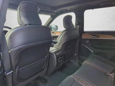 New 2026 Jeep Grand Cherokee L Summit AWD/4WD image 10