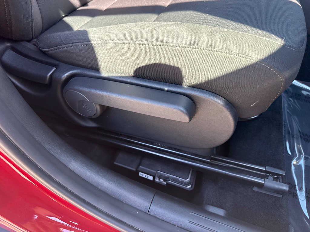 Used 2025 Hyundai Kona SEL AWD/4WD image 43