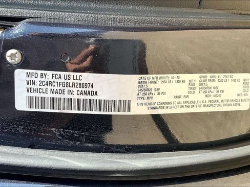 Used 2020 Chrysler Pacifica Touring w/ S Appearance Package FWD image 31