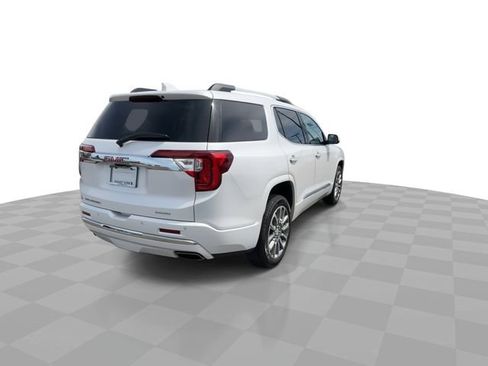 Used 2023 GMC Acadia Denali w/ Denali Ultimate Package AWD/4WD image 7