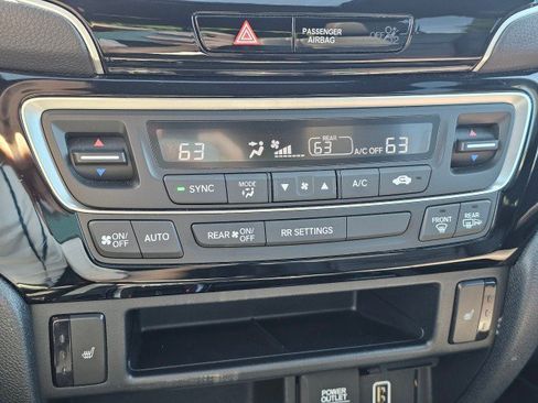 Used 2023 Honda Ridgeline Black Edition image 34
