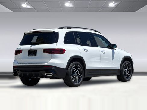 Certified 2024 Mercedes-Benz GLB 250 image 9