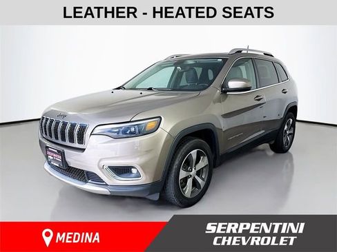Used 2019 Jeep Cherokee Limited image 1