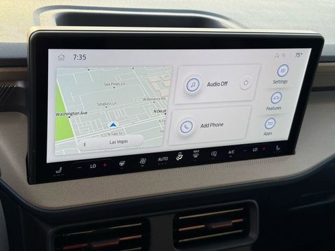 New 2025 Ford Maverick Lariat w/ 4K Tow Package image 12