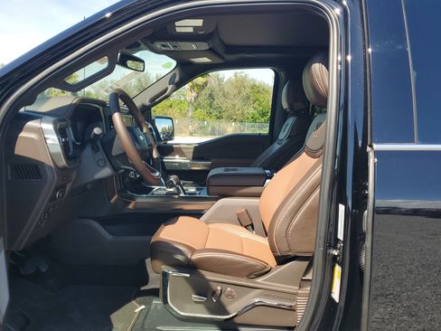 New 2026 Ford F150 King Ranch w/ Equipment Group 601A High image 17