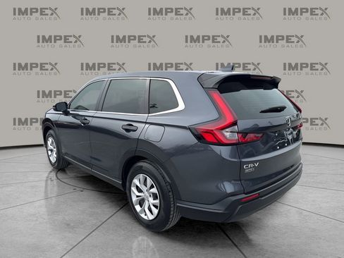 Used 2023 Honda CR-V LX image 3