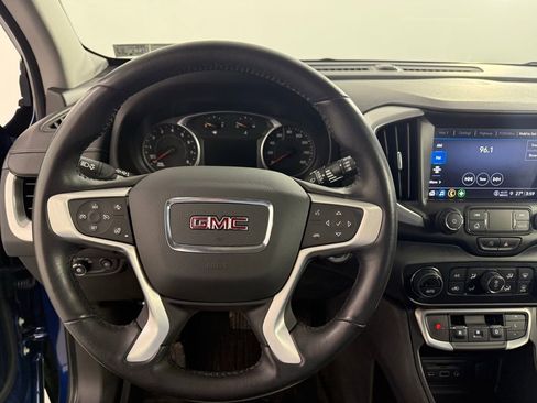 Used 2022 GMC Terrain SLT w/ LPO, Floor Liner Package image 12