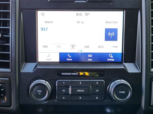 Used 2020 Ford F150 XL w/ Equipment Group 101A Mid AWD/4WD image 11