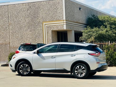 Used 2015 Nissan Murano SV FWD image 6