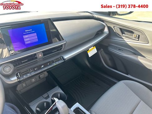 New 2026 Toyota Prius LE image 16