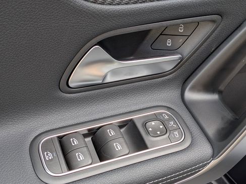 New 2026 Mercedes-Benz CLA 250 image 16