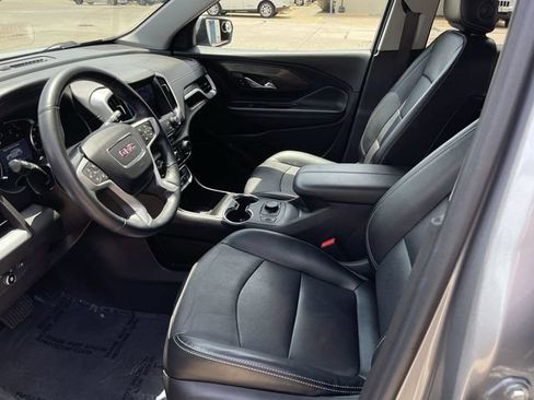 Used 2023 GMC Terrain SLT AWD/4WD image 11