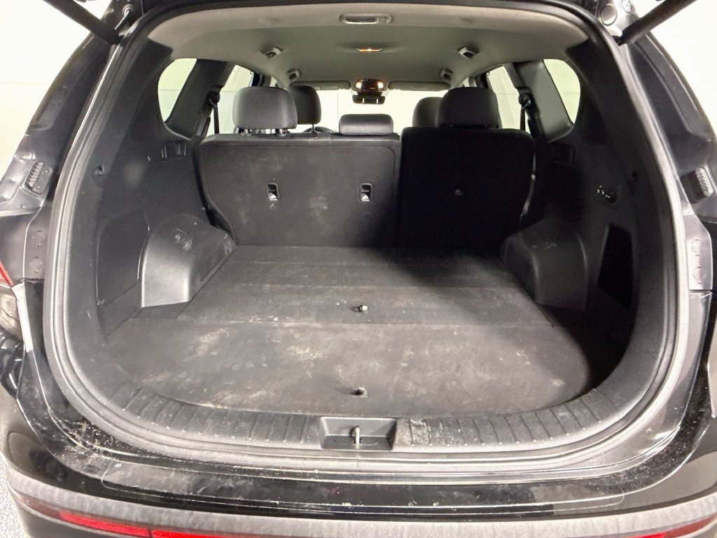 Used 2022 Hyundai Santa Fe XRT w/ Cargo Package FWD image 34